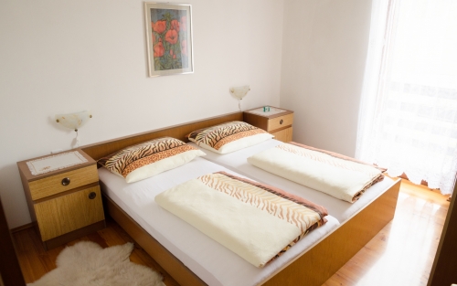 apartma_Spodaj_1_1600x1000